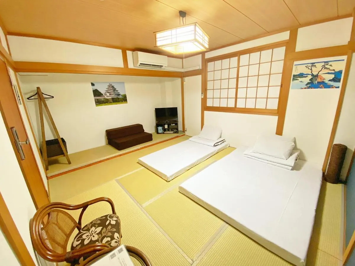Kansai Guesthouse: Convenient Tsuruhashi Stay near Namba and Universal Studios Osaka