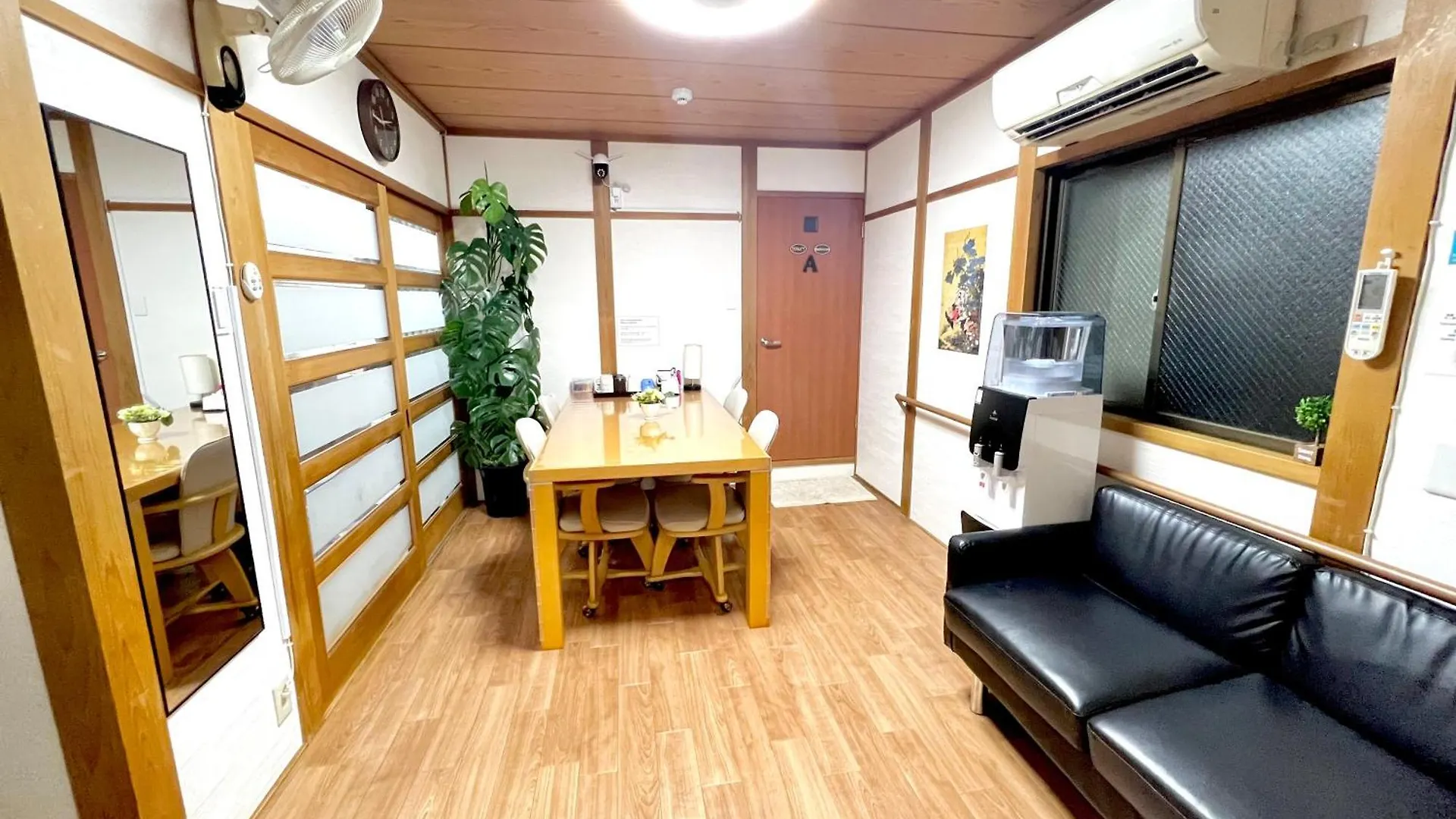 Apartment Kansai Guesthouse: Convenient Tsuruhashi Stay near Namba and Universal Studios Osaka Japan