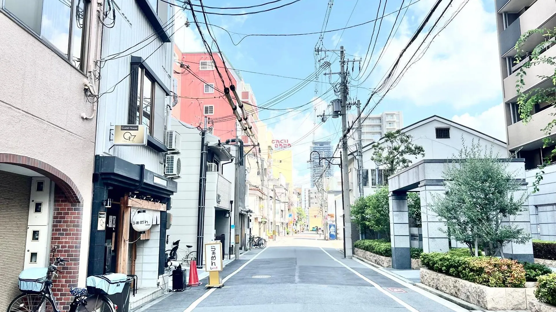 Apartment Kansai Guesthouse: Convenient Tsuruhashi Stay near Namba and Universal Studios Osaka