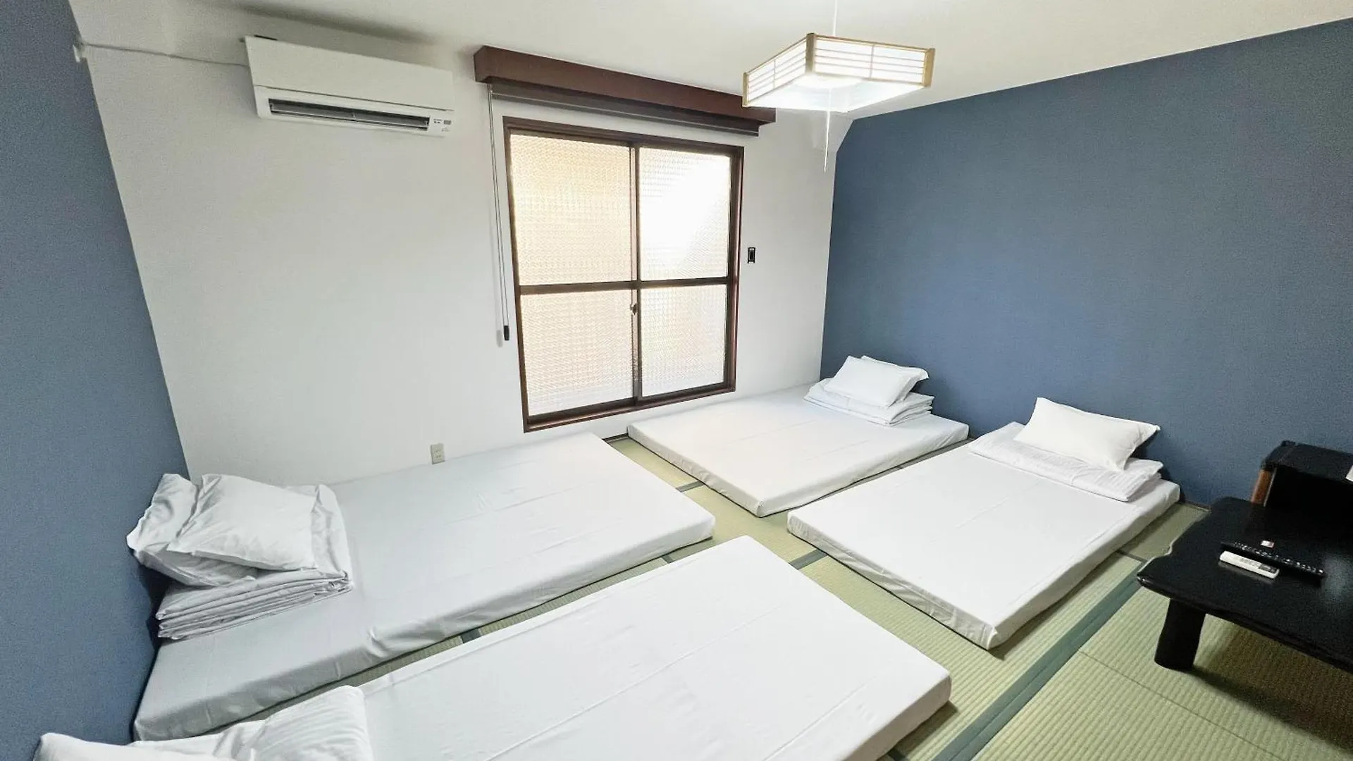 Kansai Guesthouse: Convenient Tsuruhashi Stay near Namba and Universal Studios Osaka
